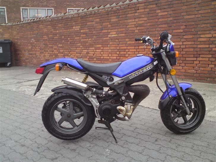 Suzuki Street Magic solgt billede 4