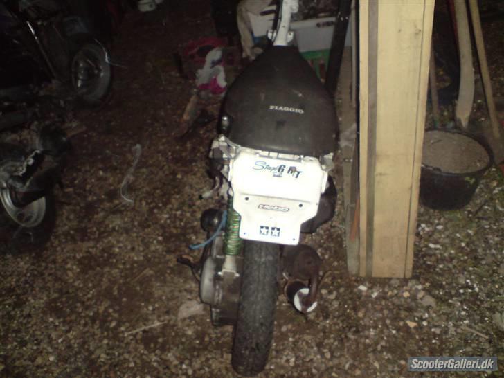 Piaggio zip Gl  taget af politiet billede 4