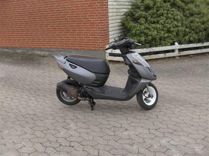 Aprilia Sonic SOLGT billede 4