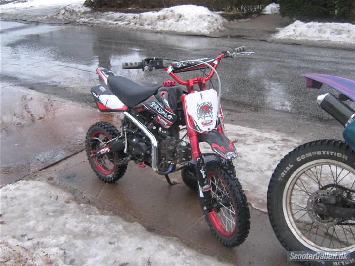 Lifan 124ccm SOLGT billede 3