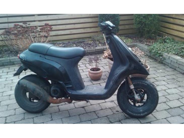 {{currentPhoto.altText}} billede {{currentPhoto.number}}