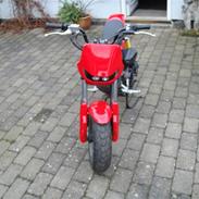 Suzuki Street Magic [Solgt]