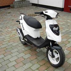 PGO hot 50 JOSEPHINE 