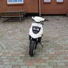 PGO hot 50 JOSEPHINE 