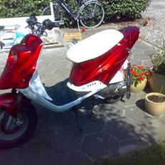 PGO Hot 50 (Påkørt!)