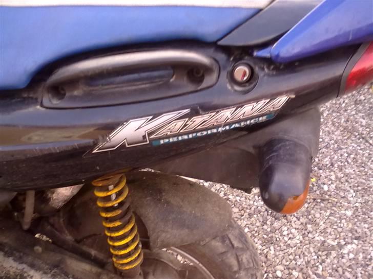 Suzuki katana soldt billede 15