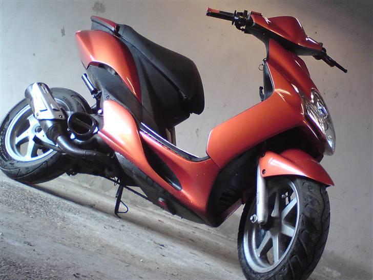 Yamaha jog r SOLGT  billede 9