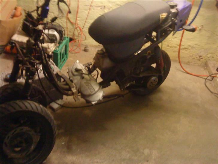 PGO hot 50 billede 3