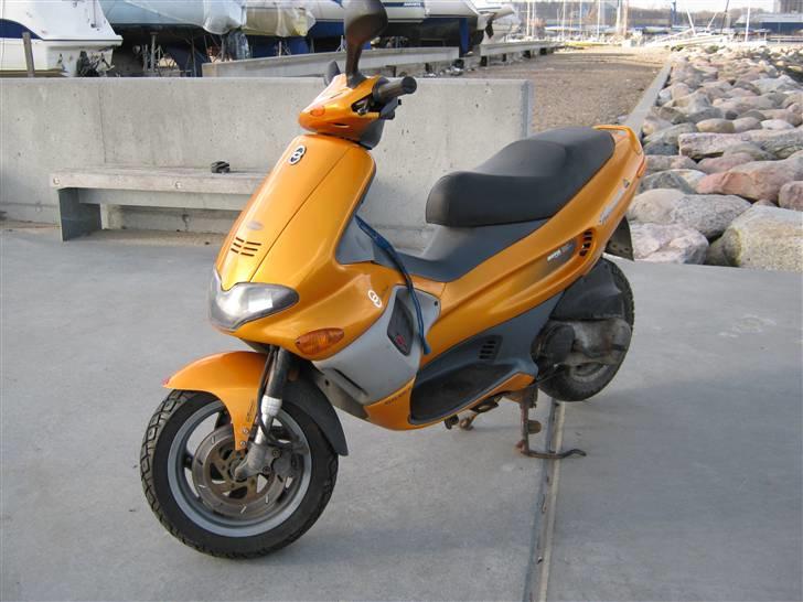 Gilera Runner LC  ( solgt )  billede 7