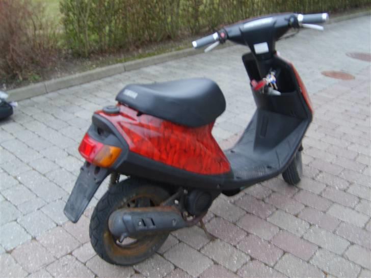 Yamaha jog billede 3