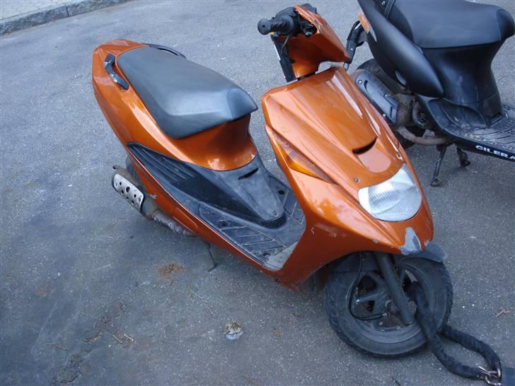 Suzuki address billede 1