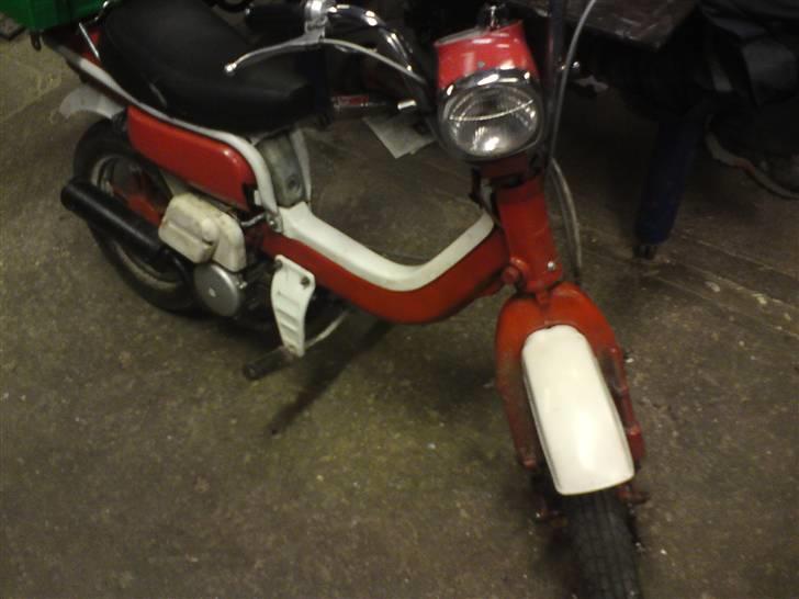 Suzuki FZ 50 *Solgt* billede 1