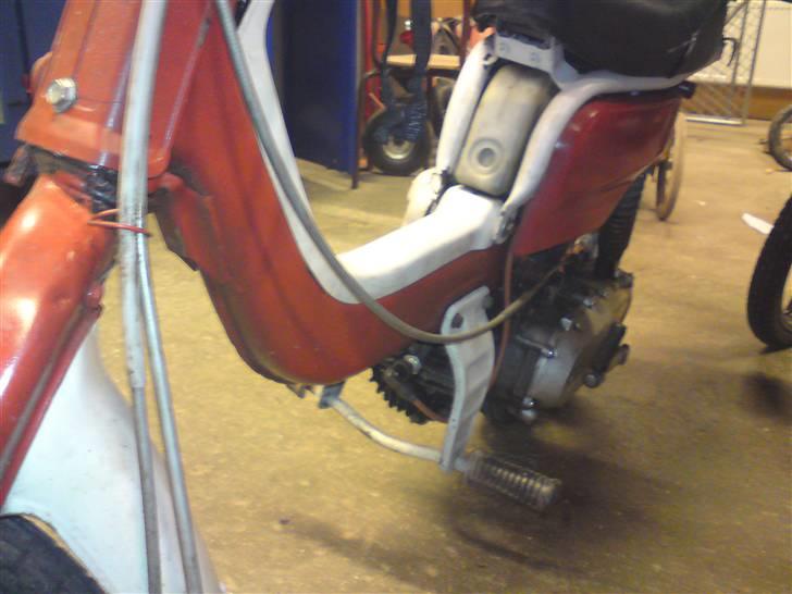 Suzuki FZ 50 *Solgt* billede 3