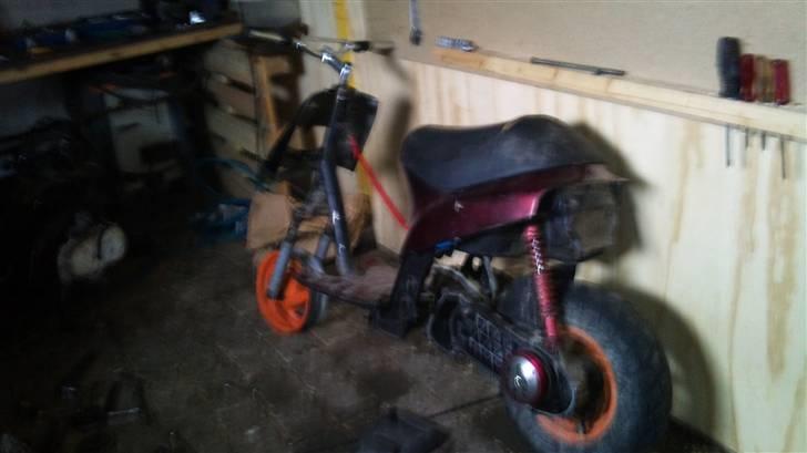 Piaggio zip/tyhoon(solgt) billede 1