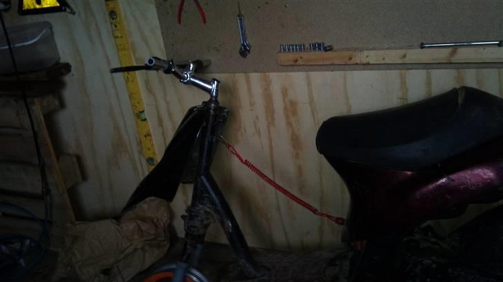 Piaggio zip/tyhoon(solgt) billede 3