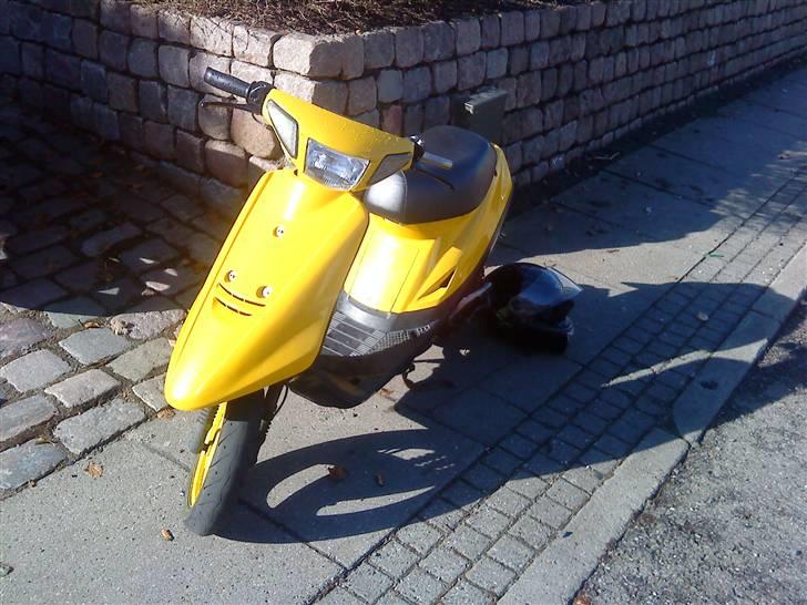 Yamaha Jog NY #SOLGT# Savner dig - Mangler håndtag men har købt dem :D billede 5