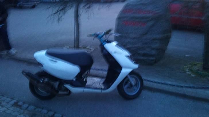 Aprilia Sonic SOLGT!!  - sonic´en som den står idag. billede 7