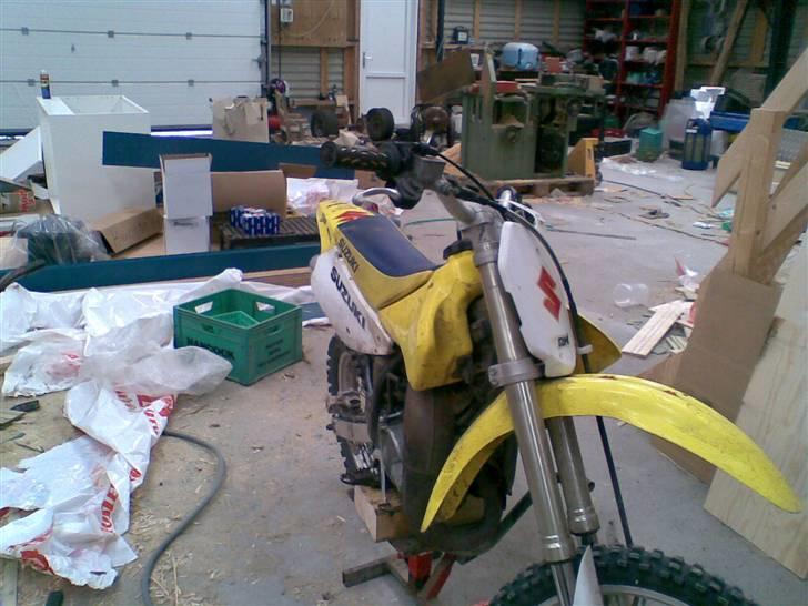 Suzuki RM 85ccm høj billede 4