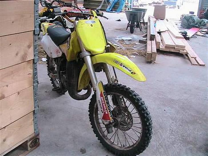 Suzuki Rm 85ccm lav  billede 1