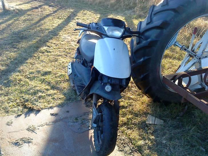 Peugeot speedake smadret/brændt! billede 1