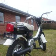 Suzuki FZ50