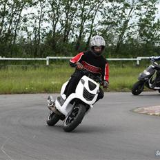 Aprilia Sonic/Aerox LC // SOLGT 