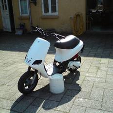 Piaggio ZIP   Snebold (byttet) ;(