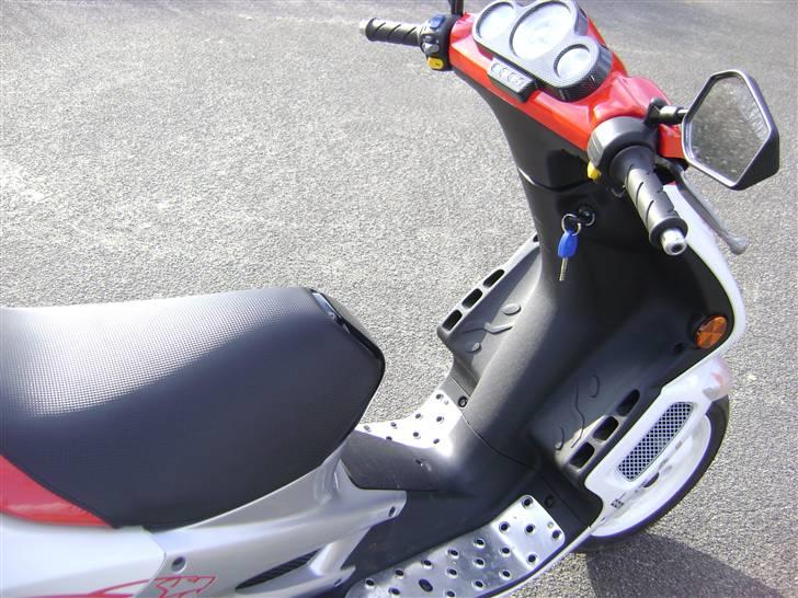 Peugeot Speedfight 2 R-Cup (Før) billede 9