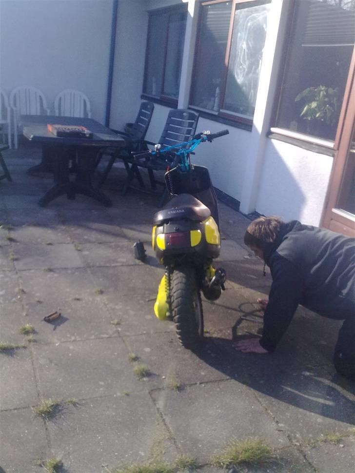 Yamaha jog space byttet til hot billede 4