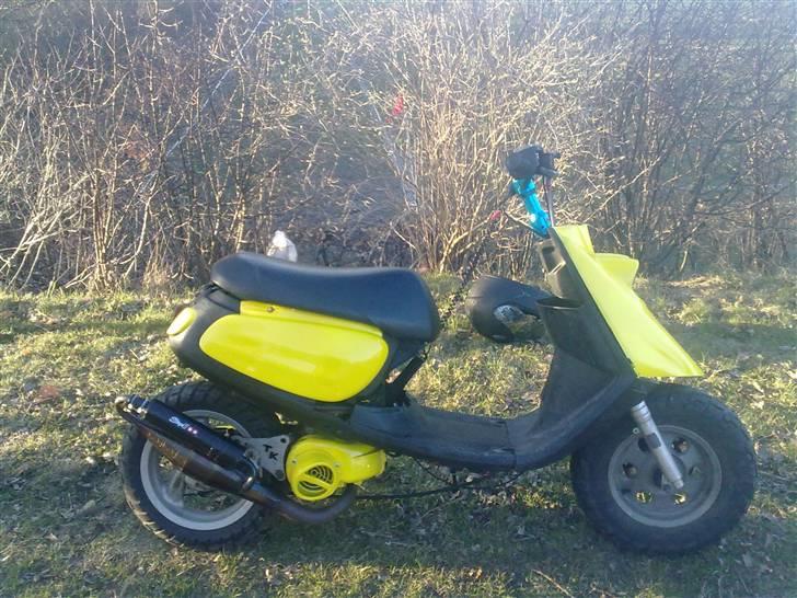 Yamaha jog space byttet til hot billede 5