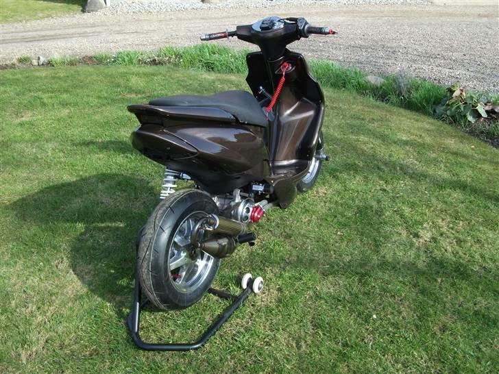 Yamaha Jog RR TS Solgt i dele billede 14