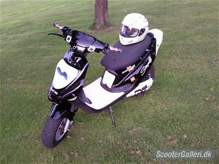 PGO hot 50 billede 1