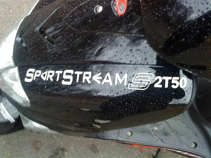 Kymco sprtstrams er slogt billede 5