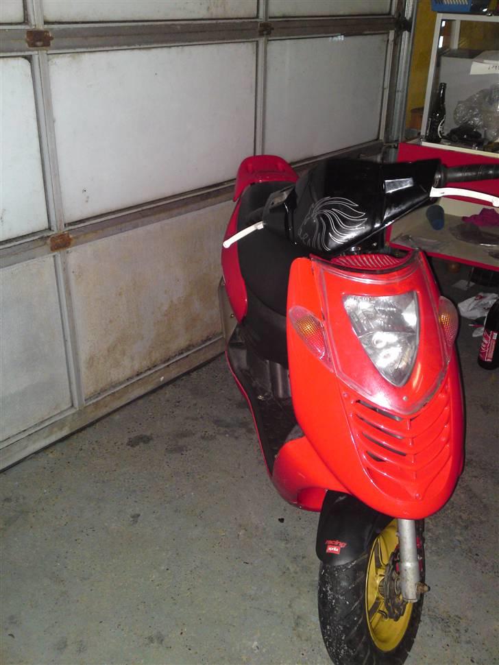 Aprilia Sonic -> SOLGT billede 1