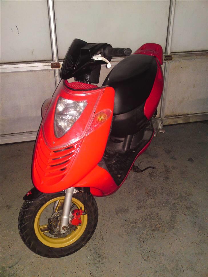 Aprilia Sonic -> SOLGT billede 3