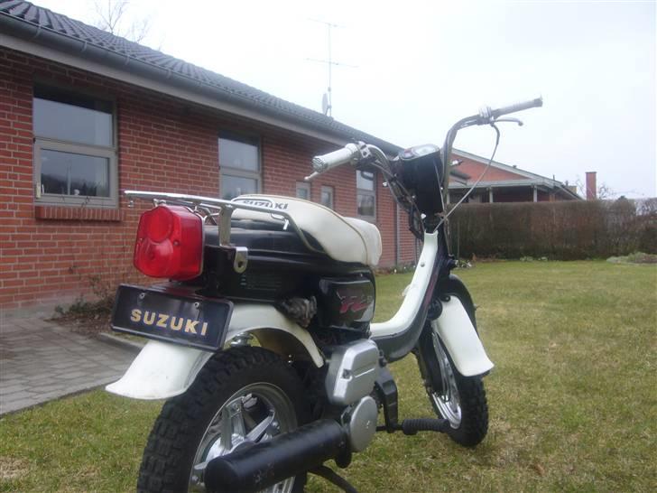 Suzuki FZ50 billede 4