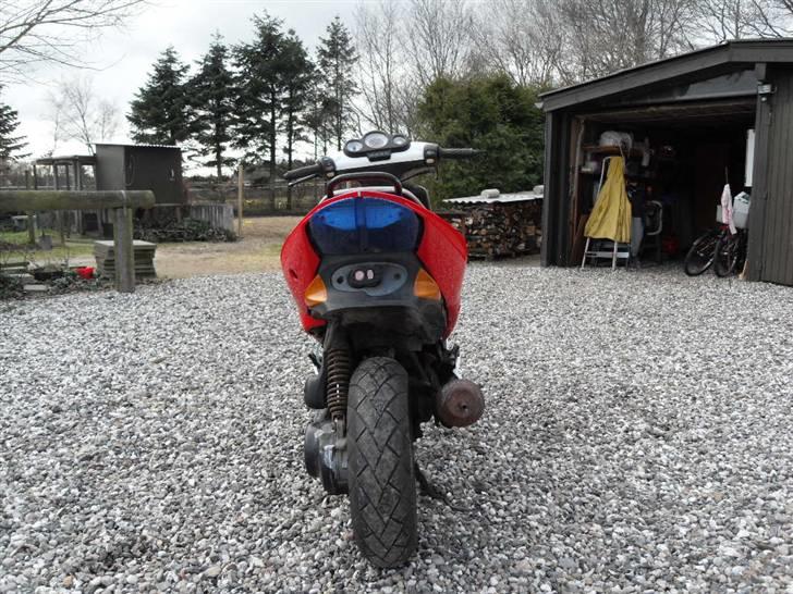 Peugeot speedfight 2 solgt billede 6