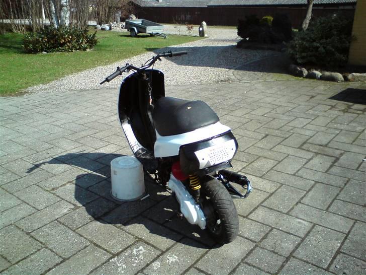 Piaggio ZIP   Snebold (byttet) ;( - *NYT*! billede 4