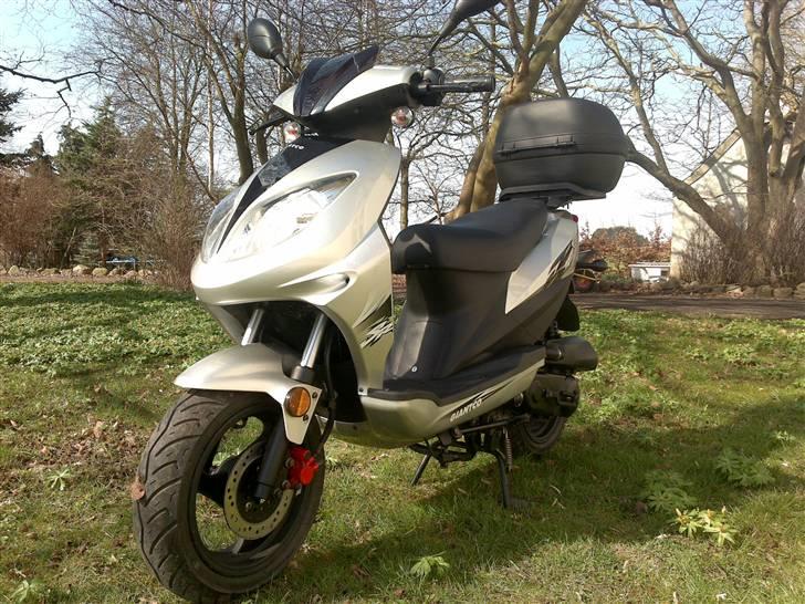 Giantco STEALTH.  billede 1