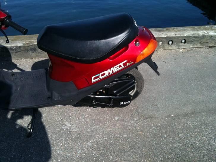 PGO Comet billede 3
