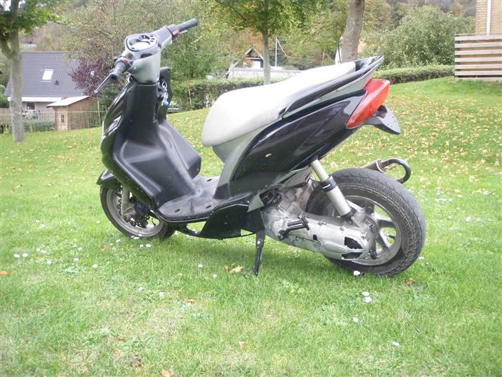 Yamaha Jog R byttet billede 3