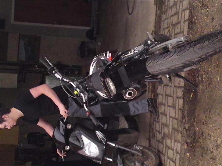 Derbi senda Tilsalg KUN PENGE!! billede 4