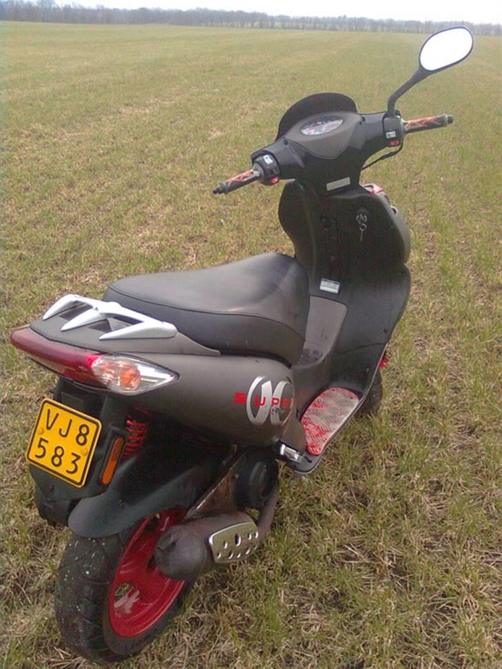 Kymco super tilsalg billede 3