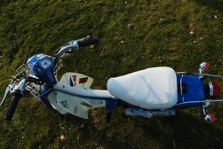 Suzuki FZ 50 billede 4