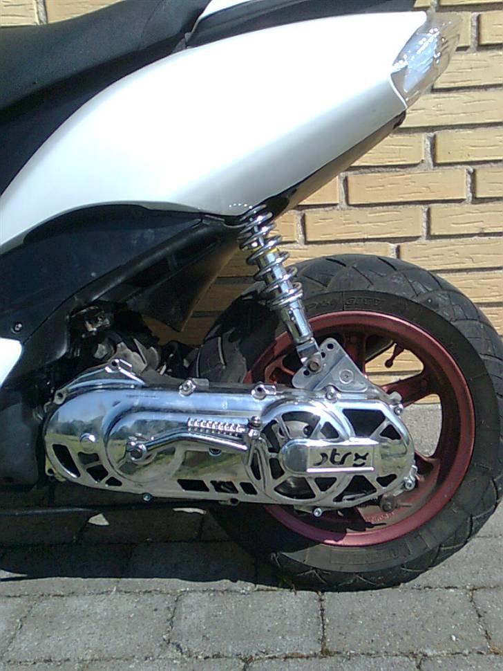 Yamaha Jog R (Byttet til Sonic) billede 2