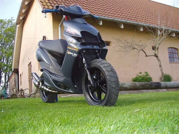 Yamaha Jog RR BYTTET billede 1