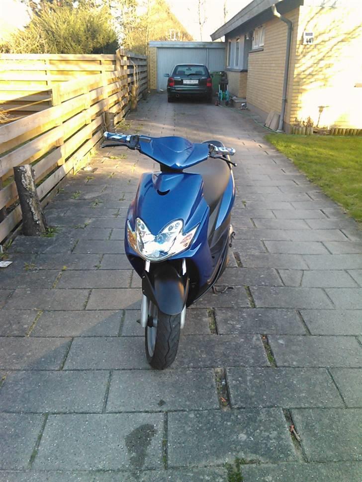 Yamaha Jog R AC SD Solgt - Den gang den var blå  billede 3