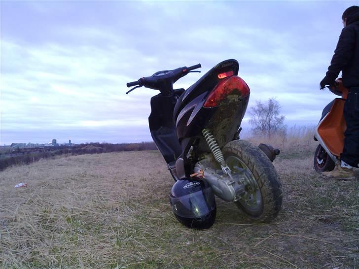 Yamaha Jog R *Solgt* billede 5