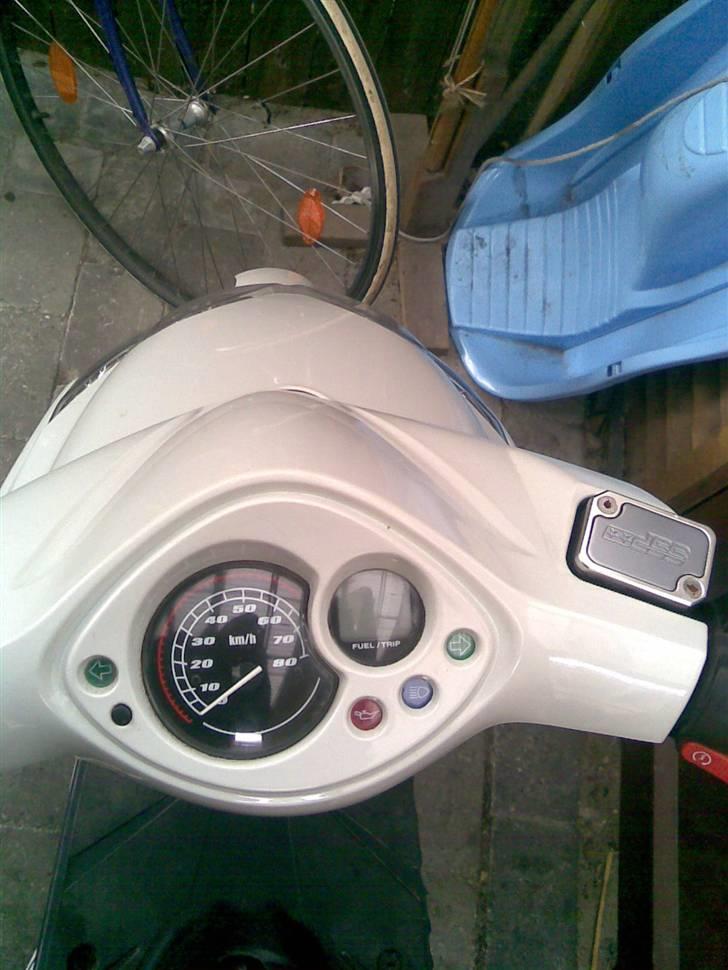 Yamaha jog R  solgt billede 11