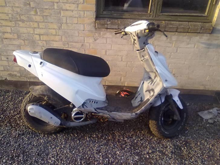 PGO Hot 50 SOLGT !! billede 11